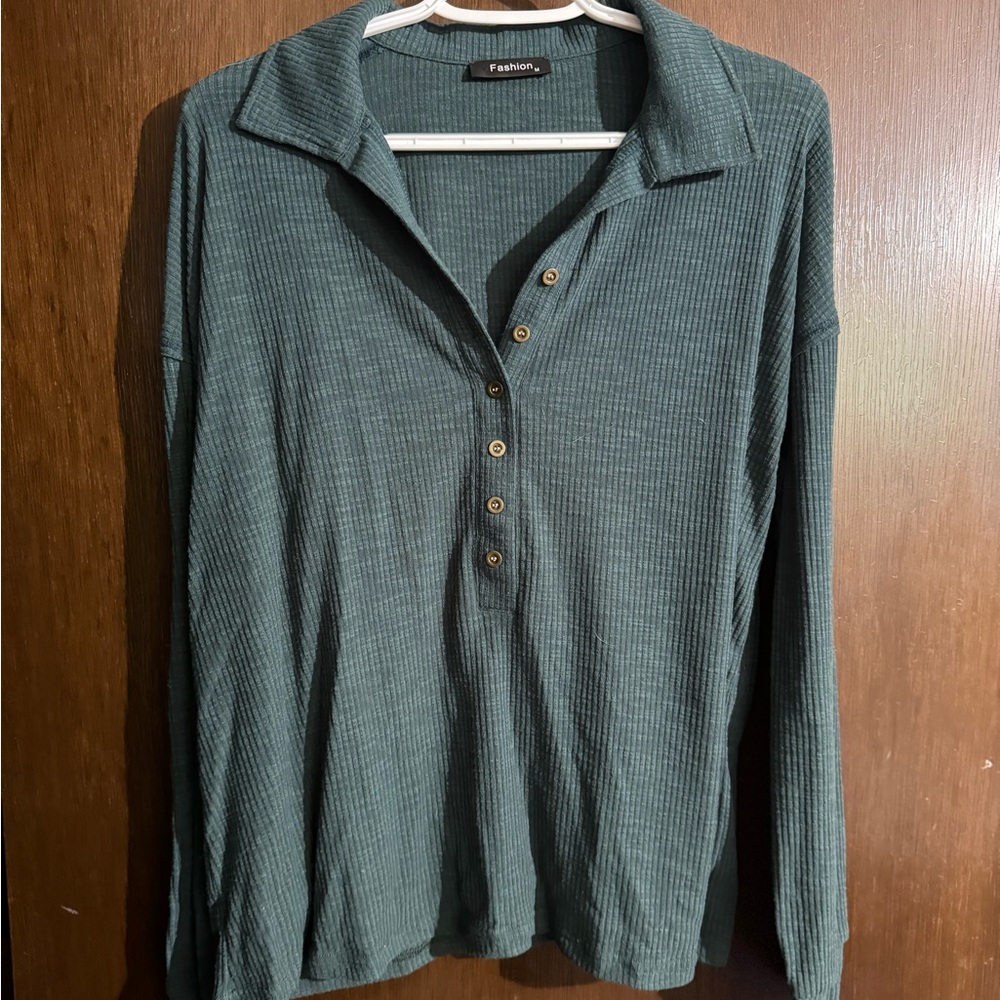 Green Long Sleeve Women's Top